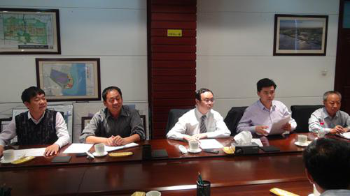 华纳娱乐公司董事长徐绥远出席东营经济开发区重点项目推进专题会